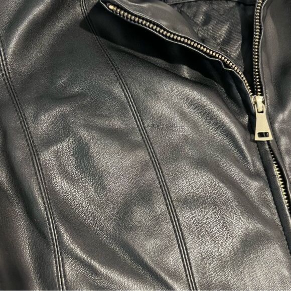 Cole Haan Signature Women’s Faux Vegan Leather Jacket Quilted Lining Size Large - Picture 12 of 13